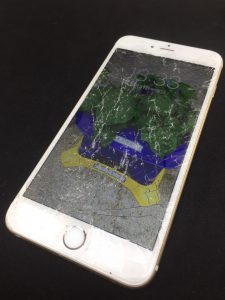 iPhone6Plus ガラス割れ 液晶内部不良